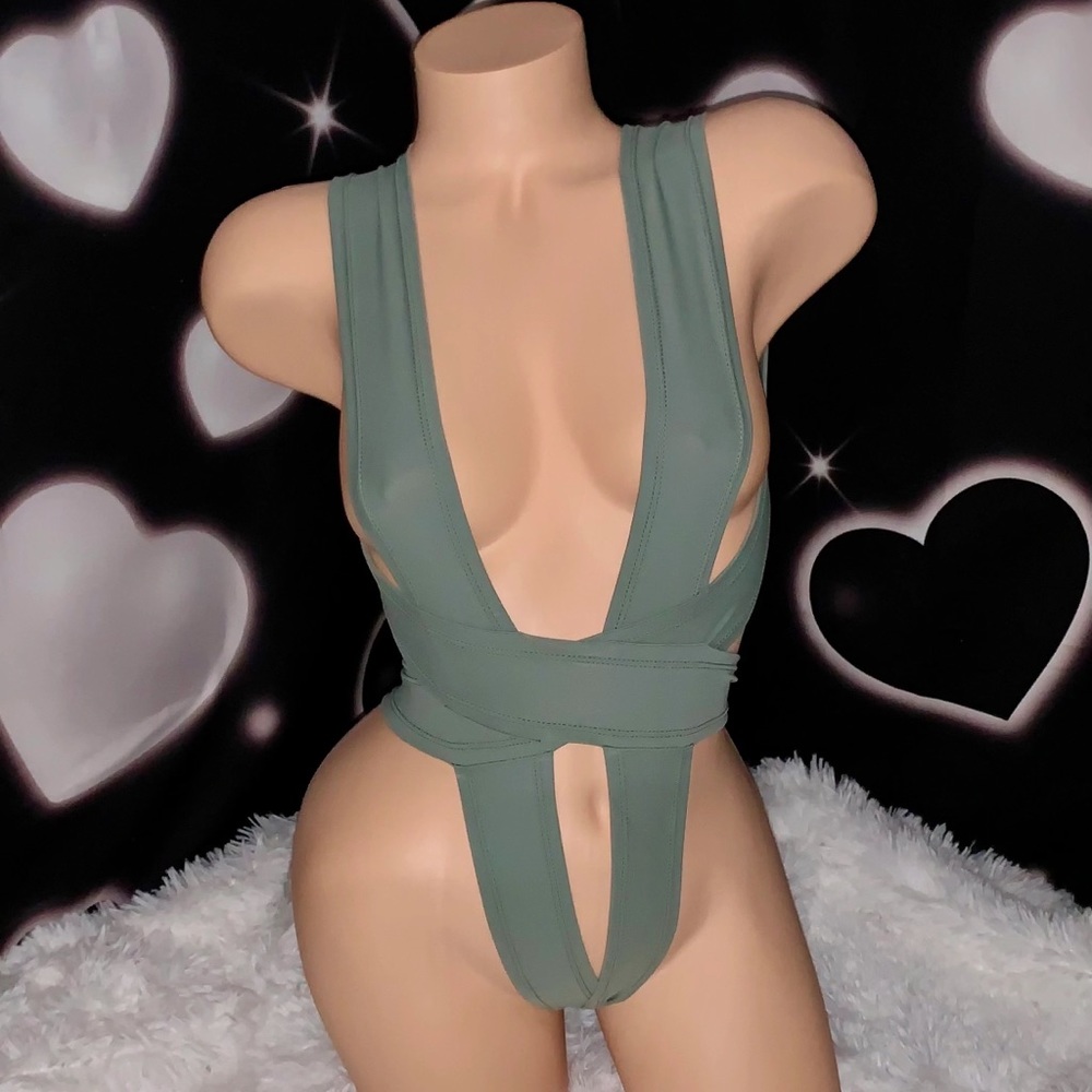 One piece from Bubblegum the brand on insta :)